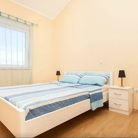 Duplex Istrie דירה פרוי