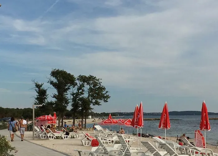 Duplex Istrie 아파트 *